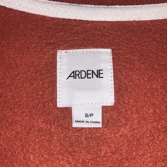 ardene crop top (small) - Picture 3 of 3
